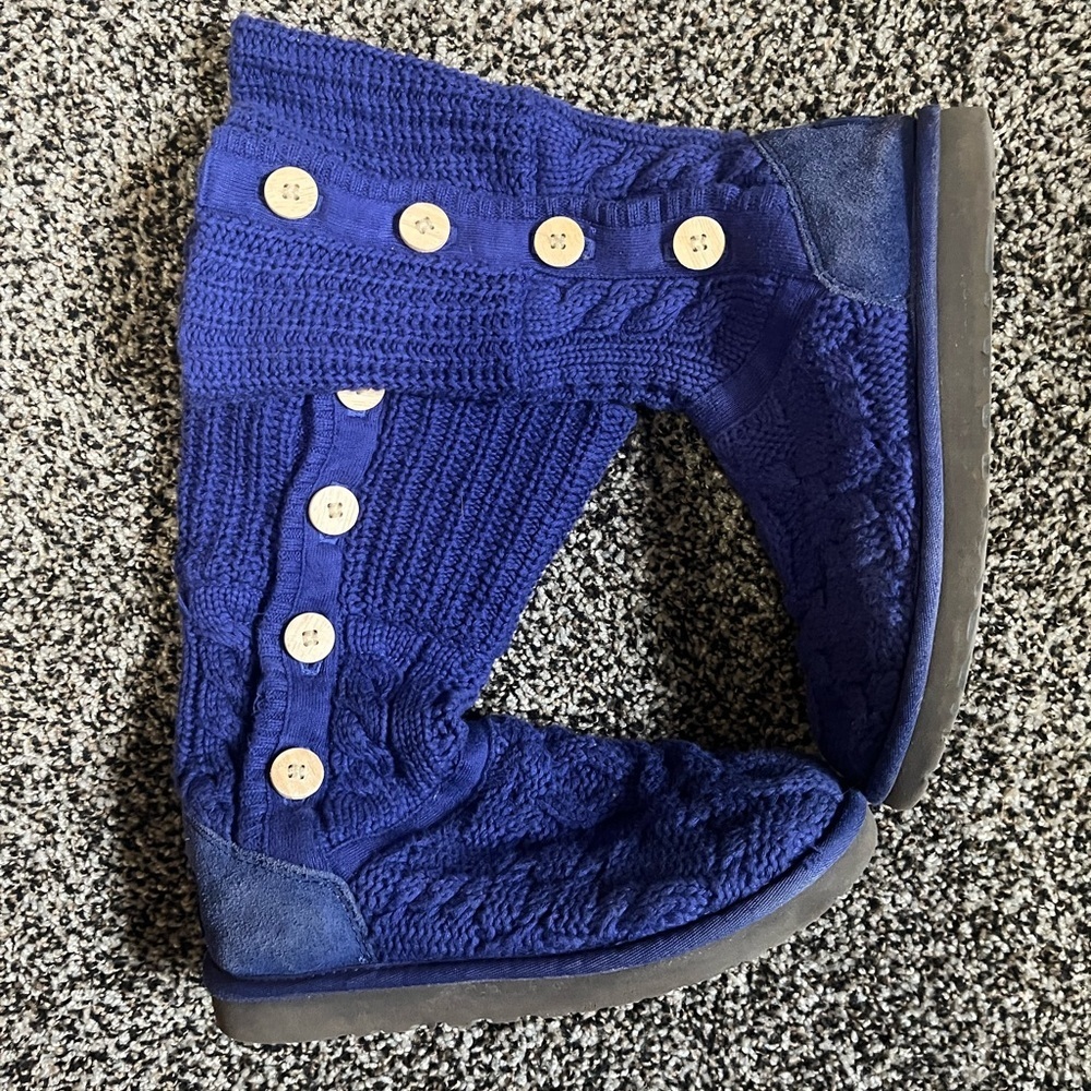 KNIT UGGS - Picture 6 of 7